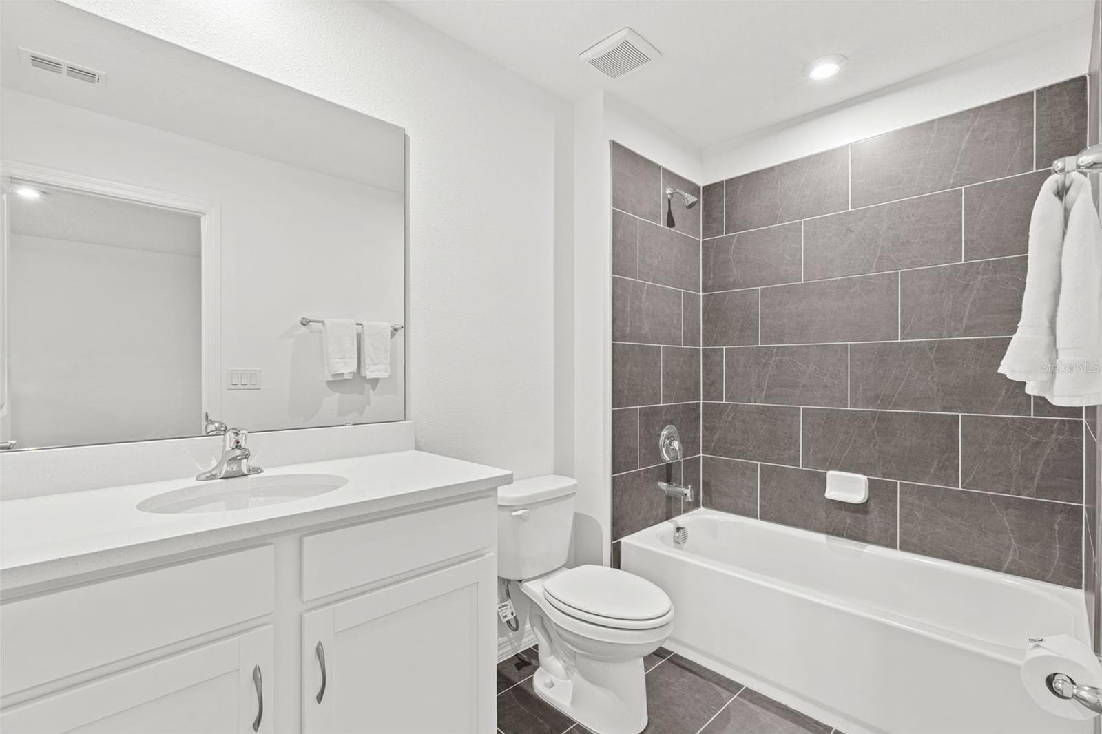BERESFORD WOODS PH 3 - Residential
