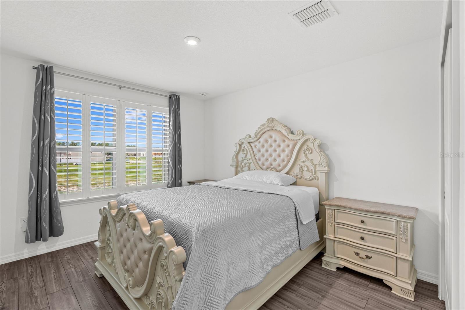 BERESFORD WOODS PH 3 - Residential