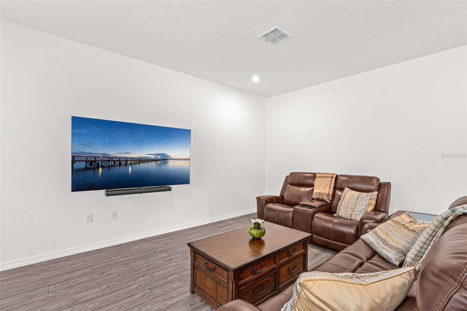 BERESFORD WOODS PH 3 - Residential