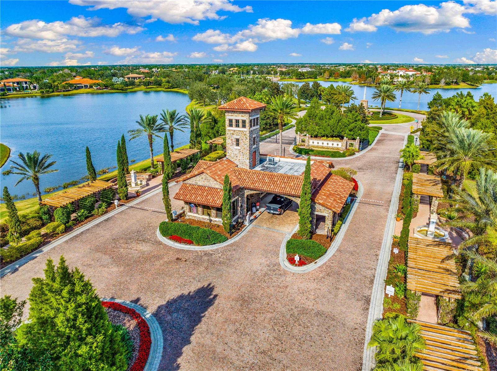 LAKE CLUB PH I - Residential