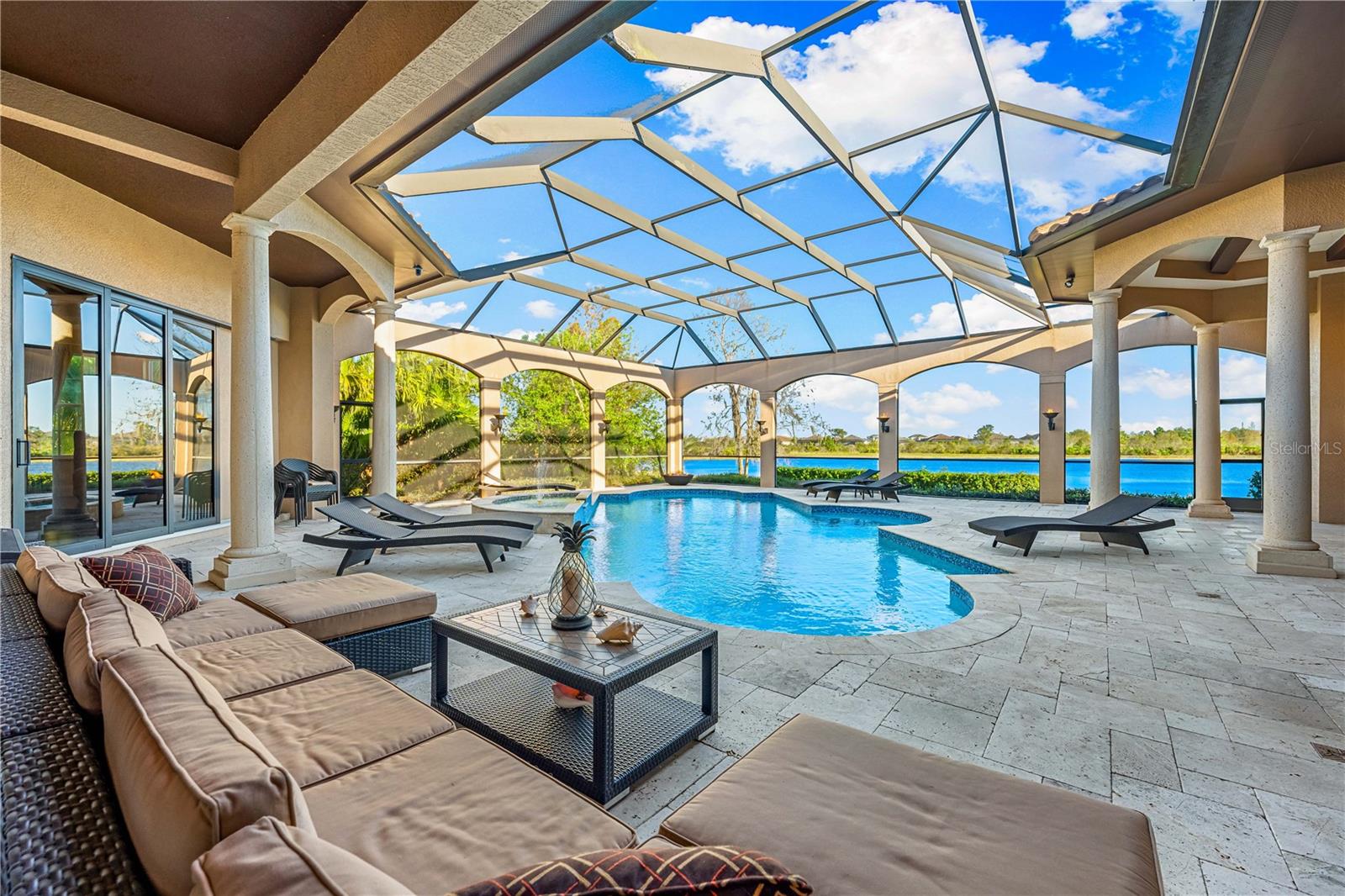 LAKE CLUB PH I - Residential