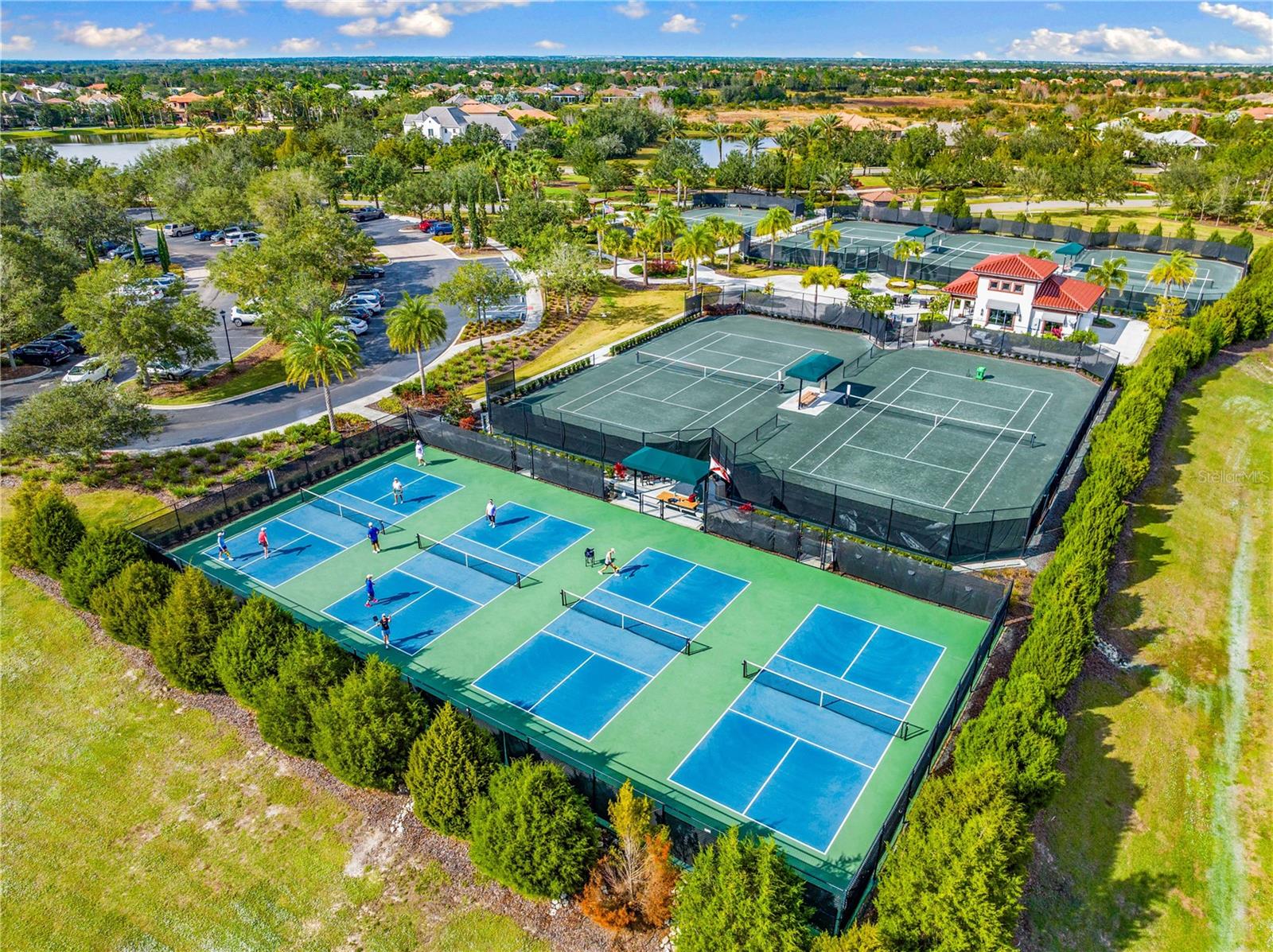 LAKE CLUB PH I - Residential