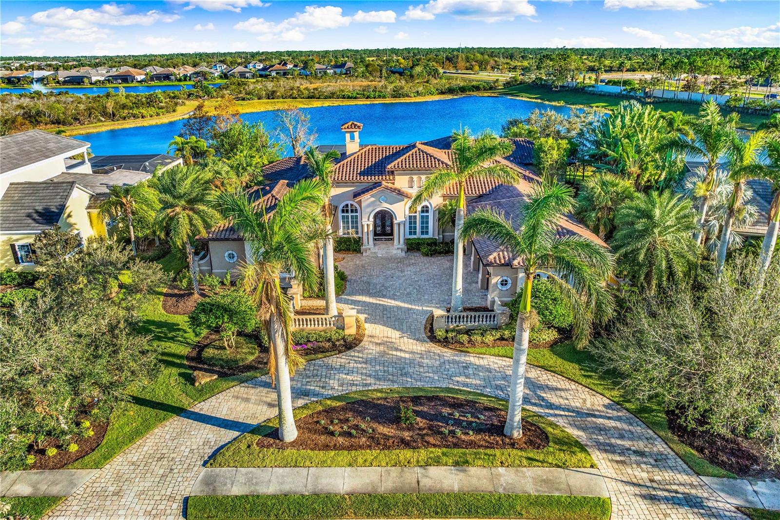 LAKE CLUB PH I - Residential