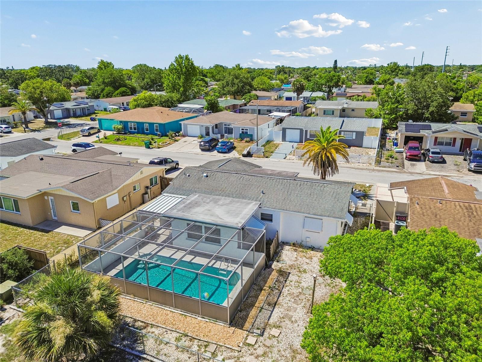 THE LAKES - Residential