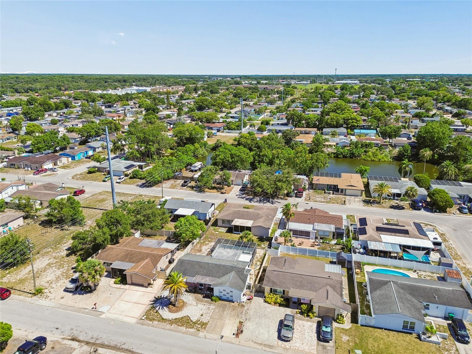 THE LAKES - Residential