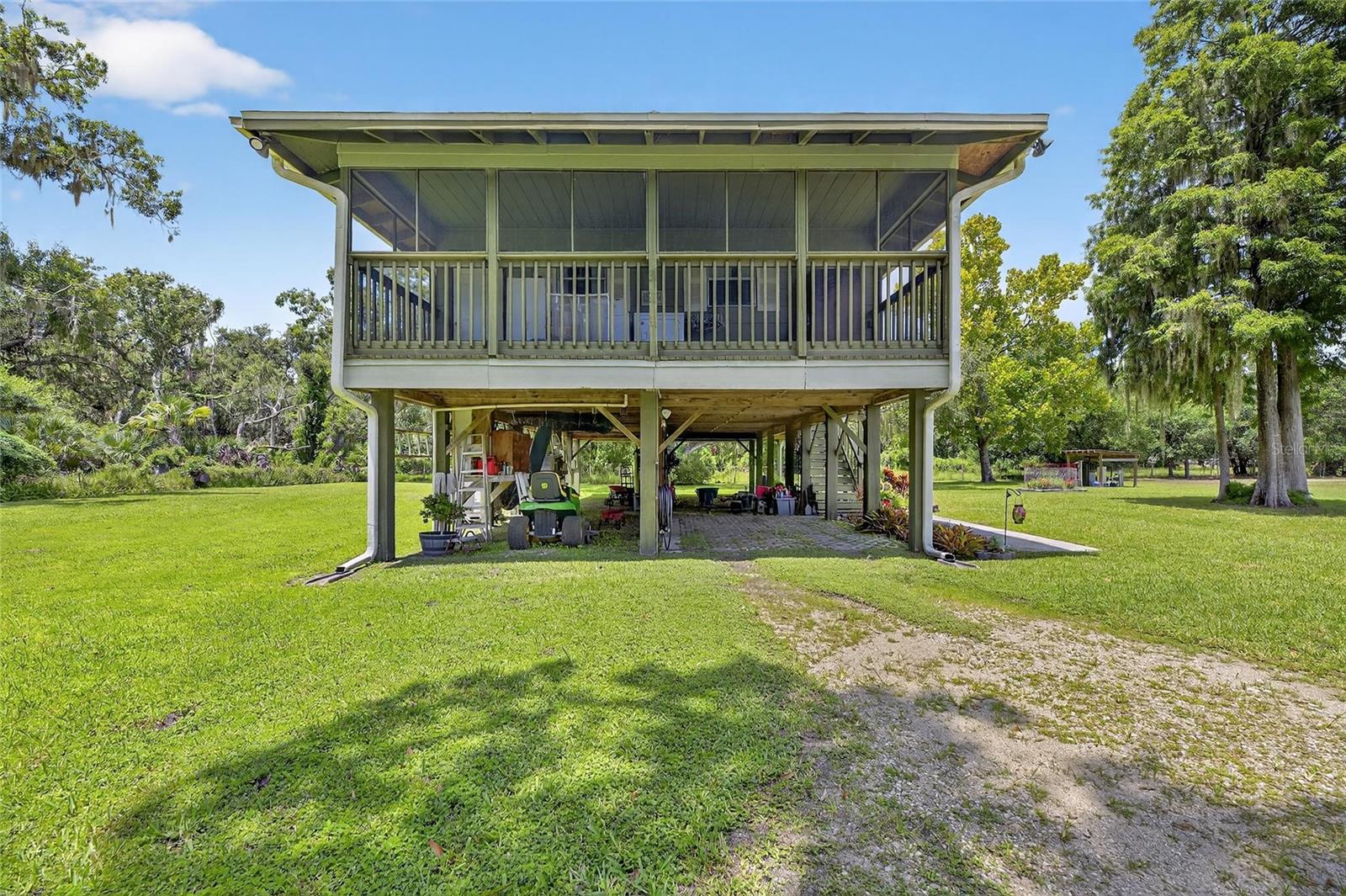 WENDEL WOOD - Residential