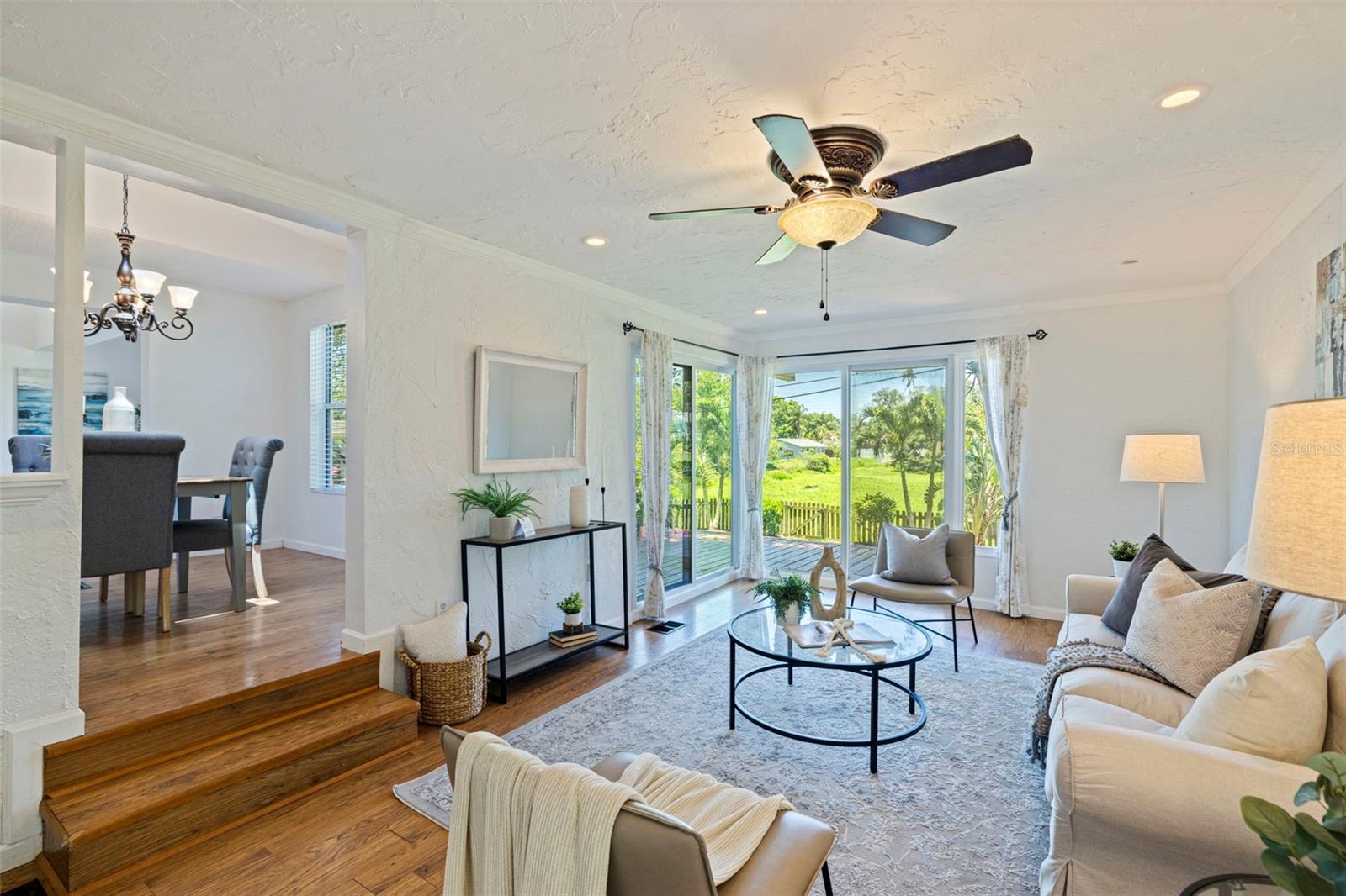 SUNSET HIGHLANDS - Residential