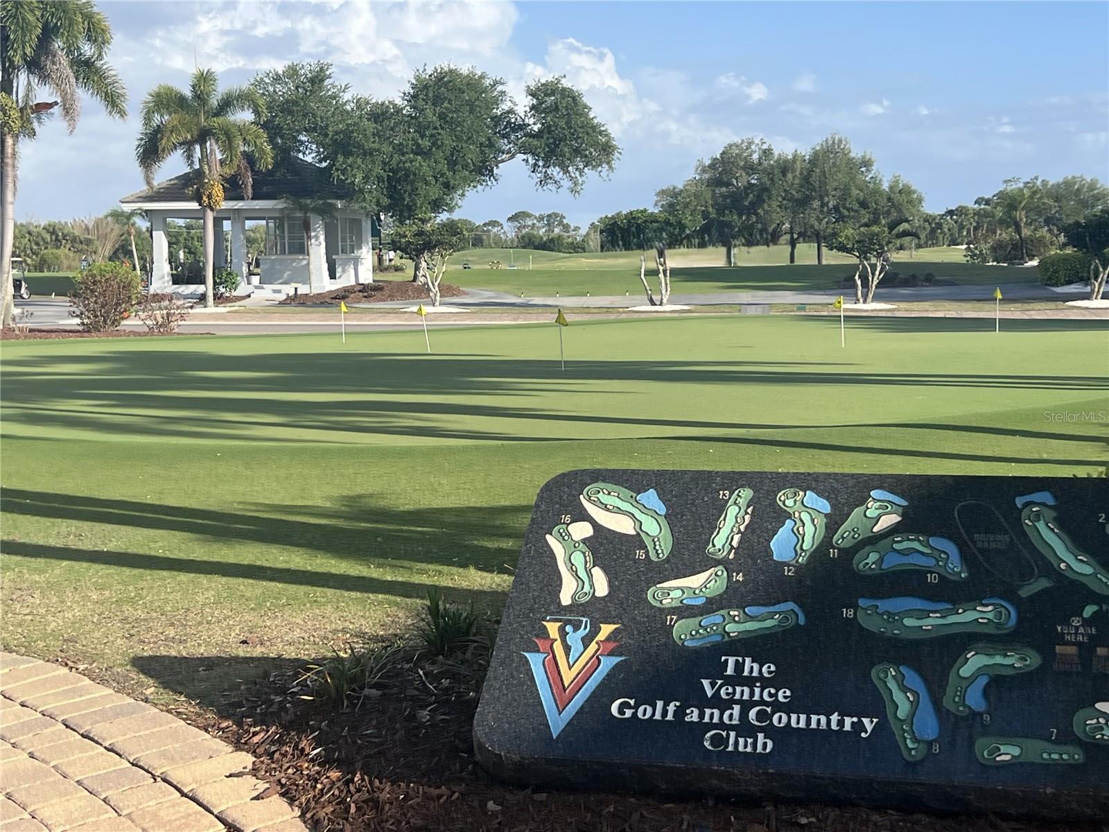 VENICE GOLF & COUNTRY CLUB - Residential