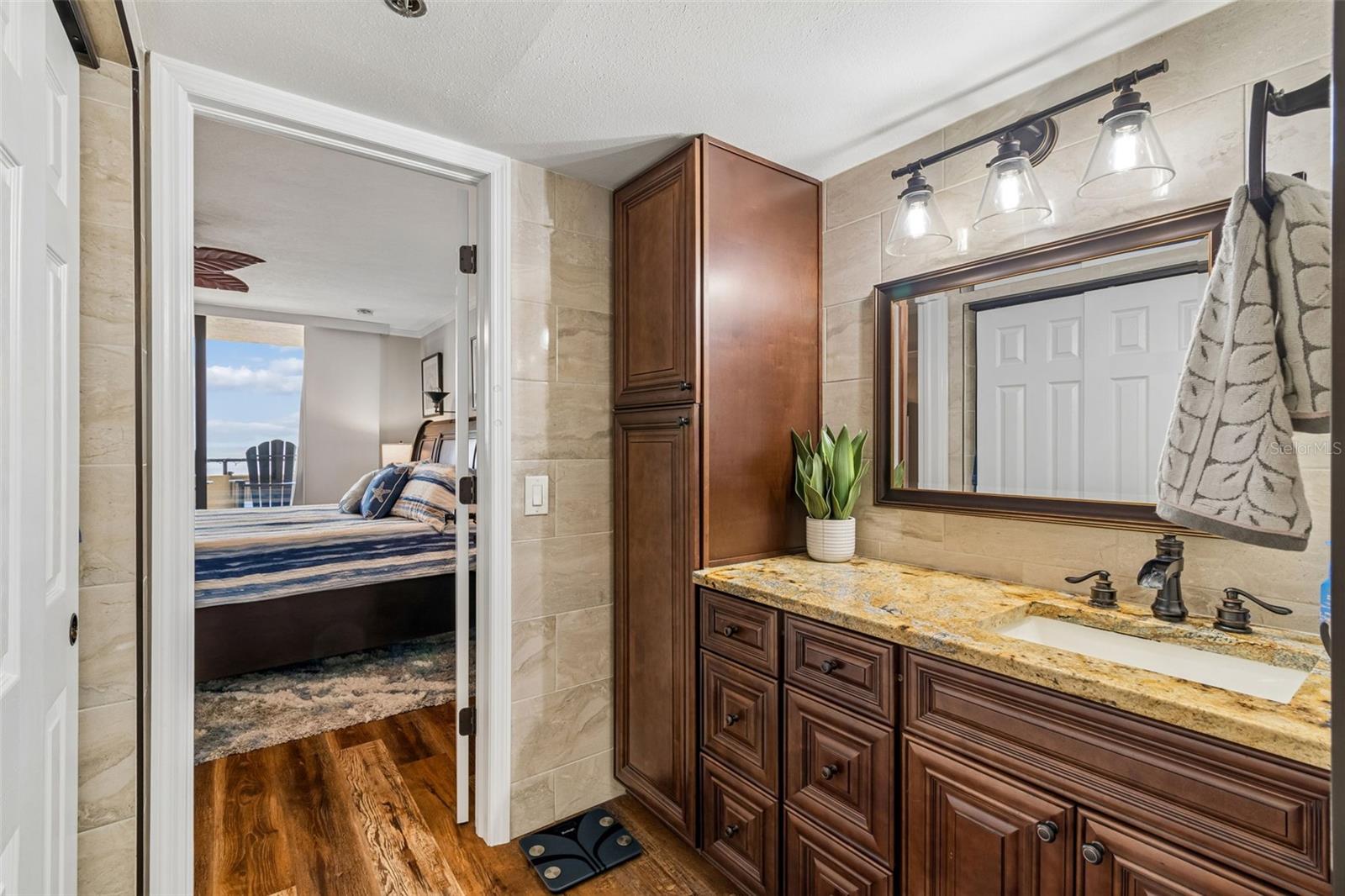 GULF ISLAND BEACH TENNIS - Residential