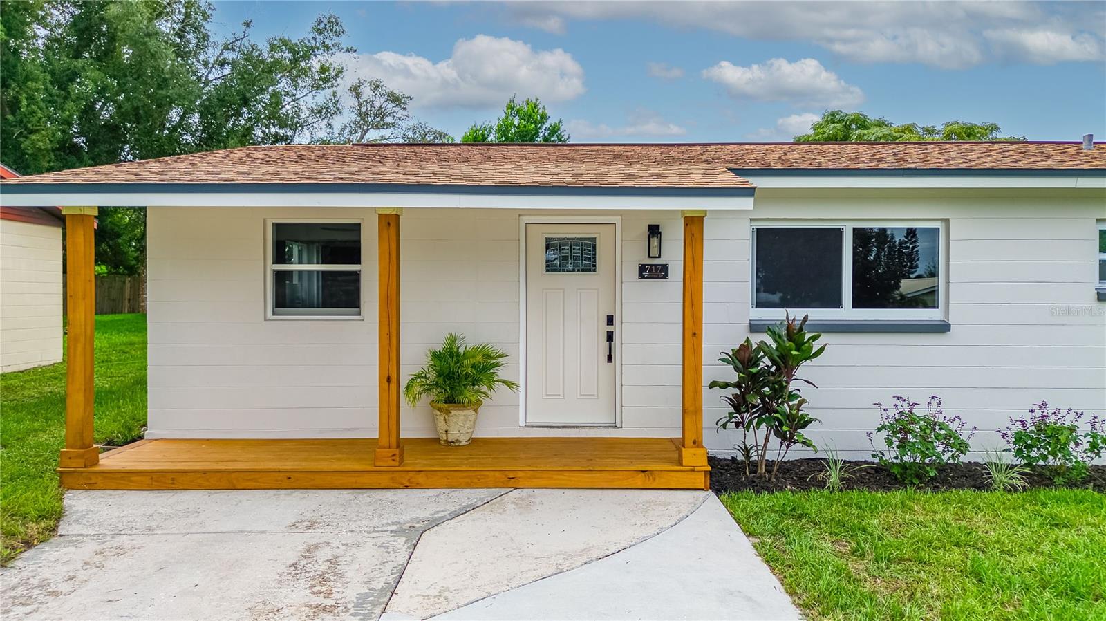 OAK VIEW SUB - Residential