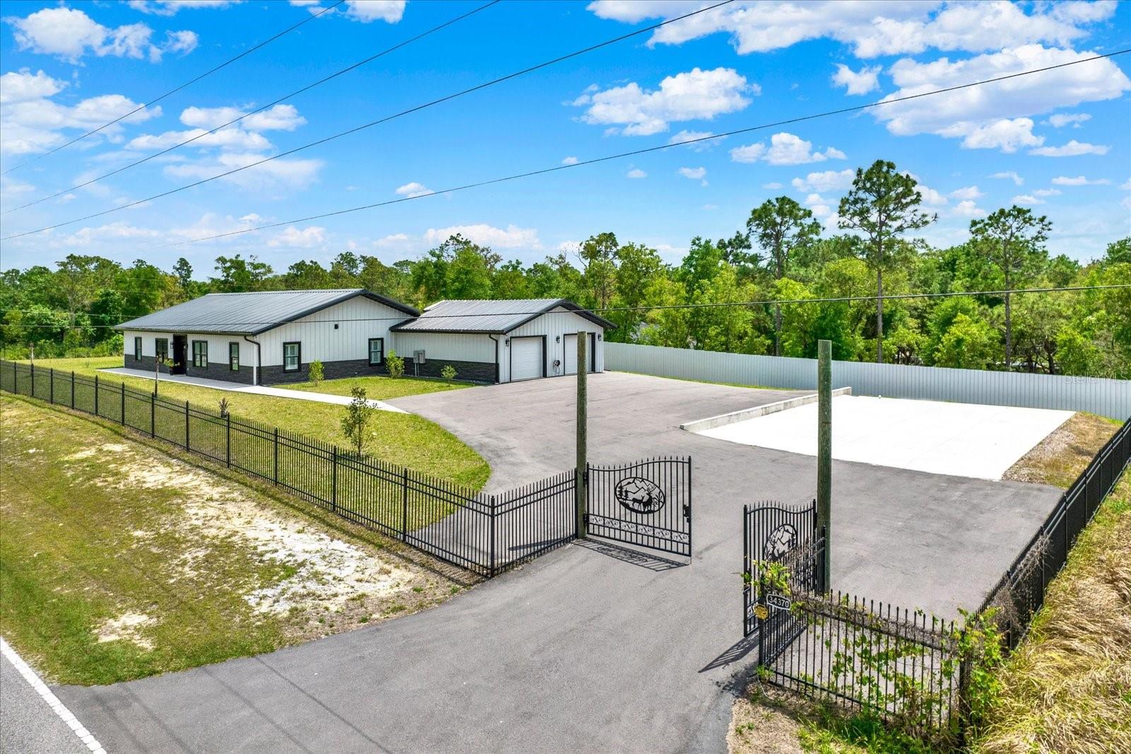 RIDGE MANOR ESTATE - Residential