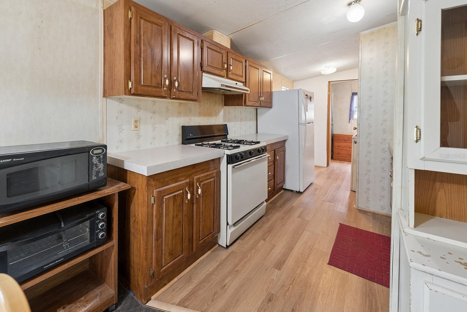 CAROLINES COUNTRY SUB - Residential