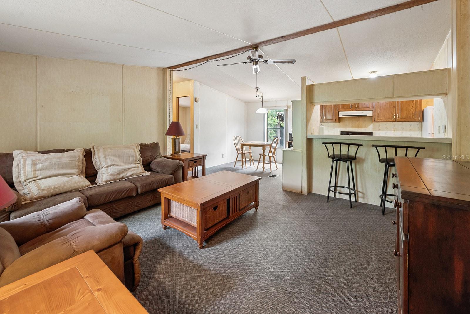 CAROLINES COUNTRY SUB - Residential