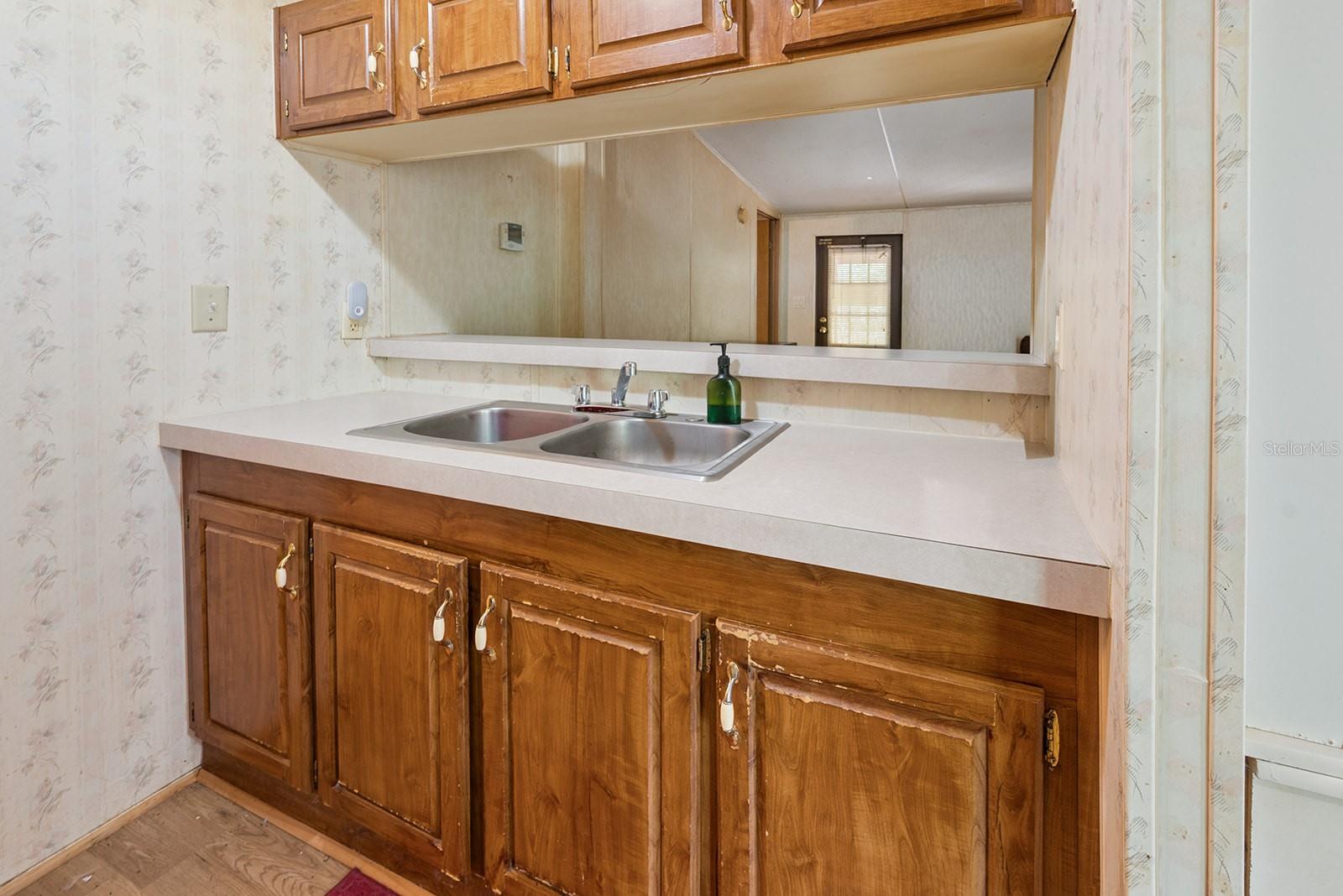 CAROLINES COUNTRY SUB - Residential