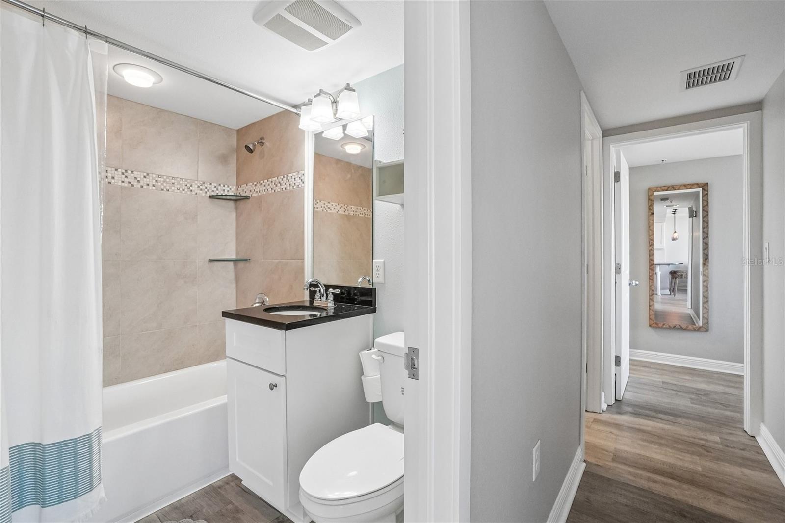 ISLAND WAY TOWERS CONDO - Residential