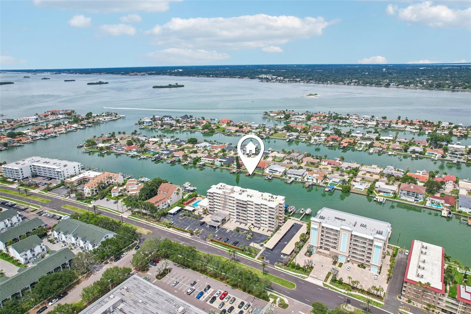 ISLAND WAY TOWERS CONDO - Residential