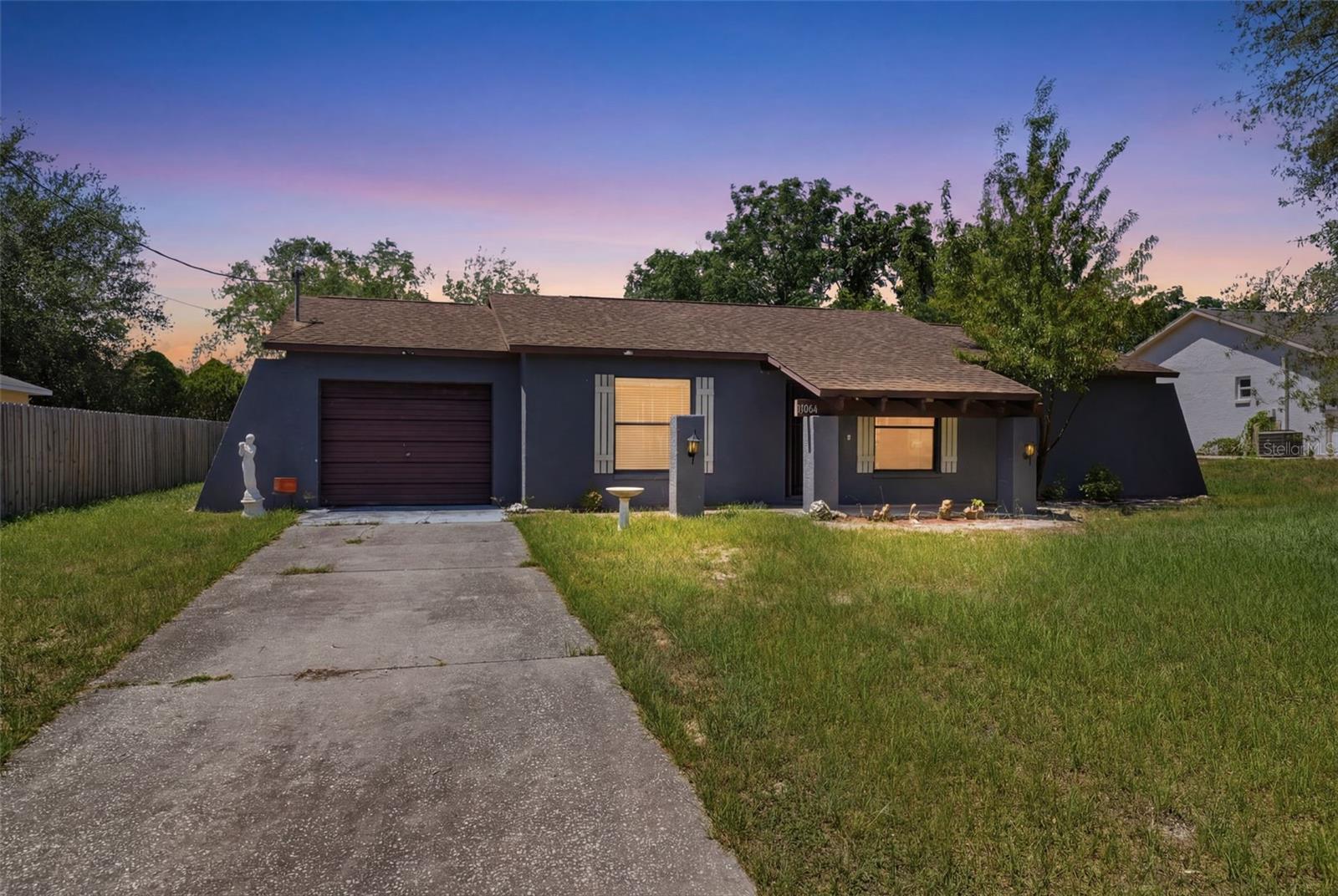 SPRING HILL - Residential