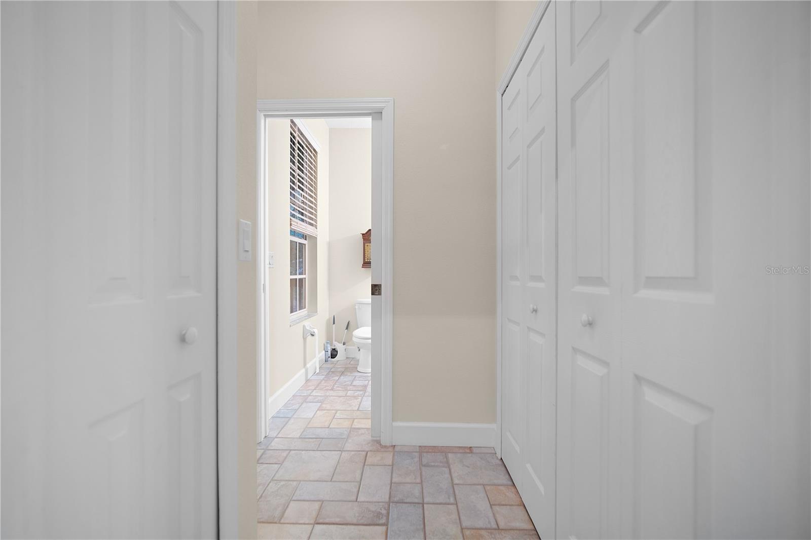 PINE OAKS - Residential
