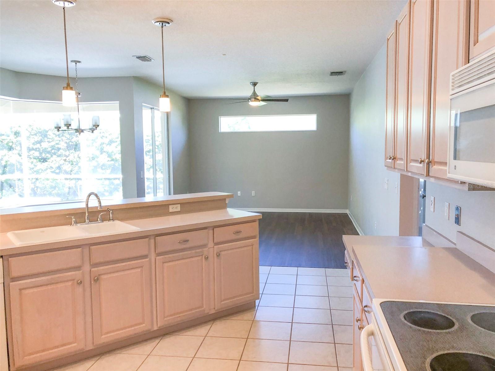SUMMERFIELD VILLAGE SP C UN 1 - Residential Lease