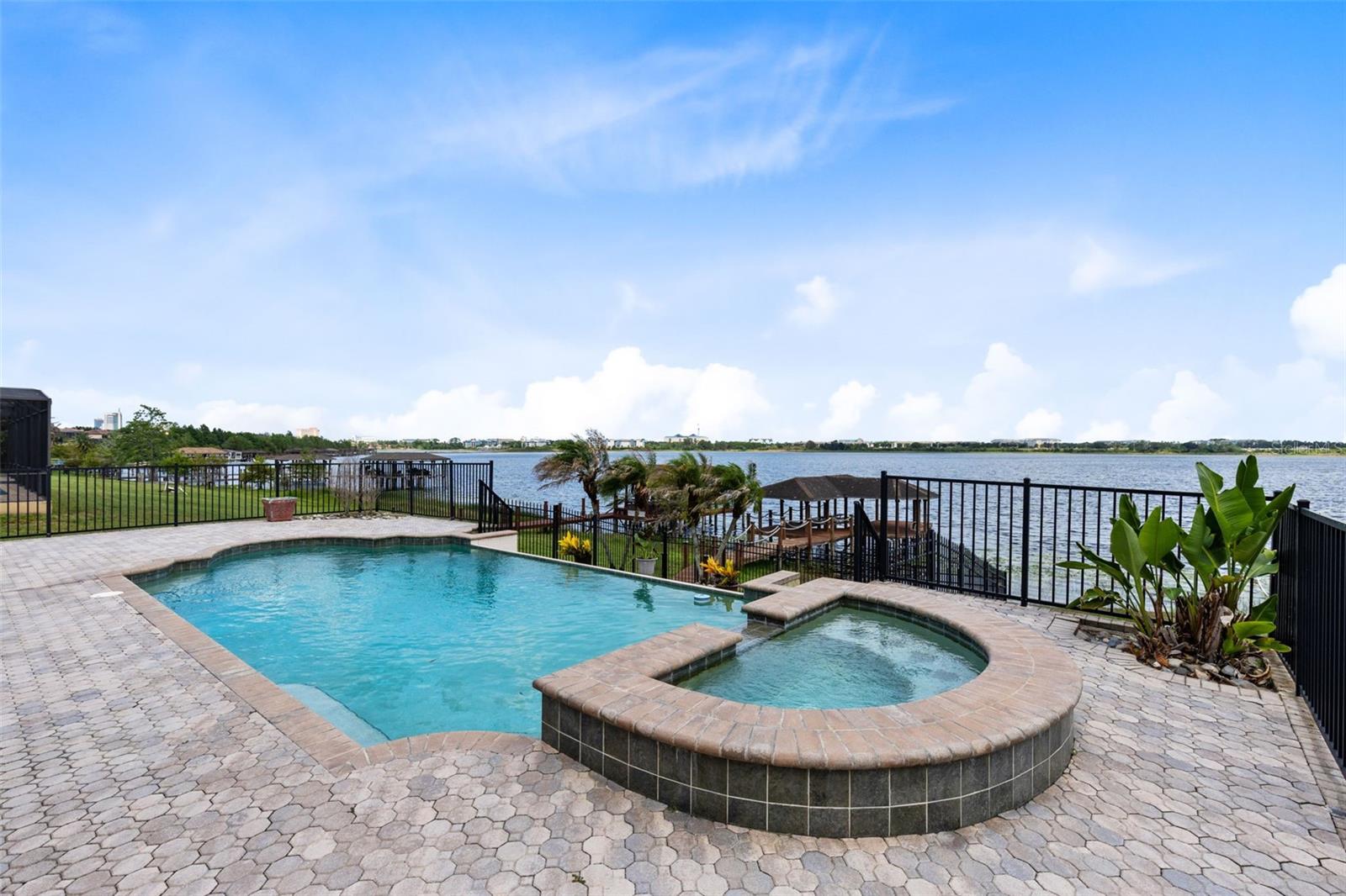 SAND LAKE COVE PH 01 - Residential