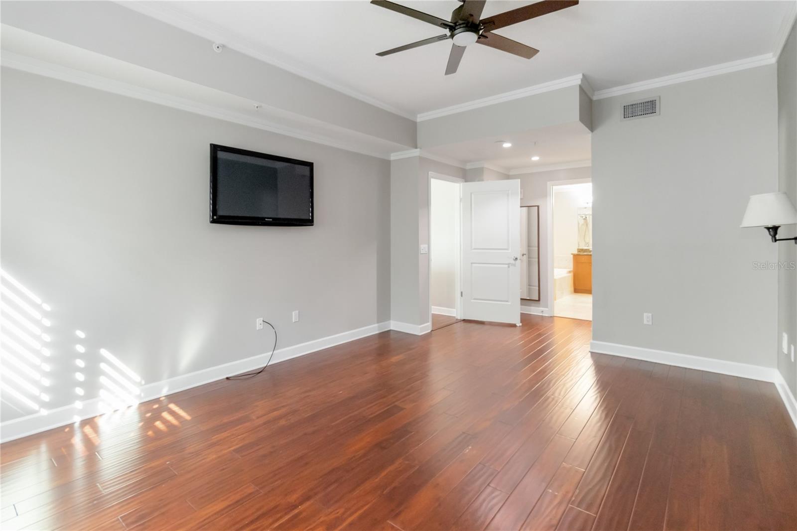 SANCTUARY DOWNTOWN CONDO - Residential