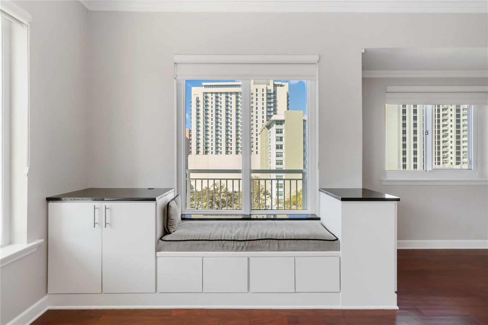 SANCTUARY DOWNTOWN CONDO - Residential