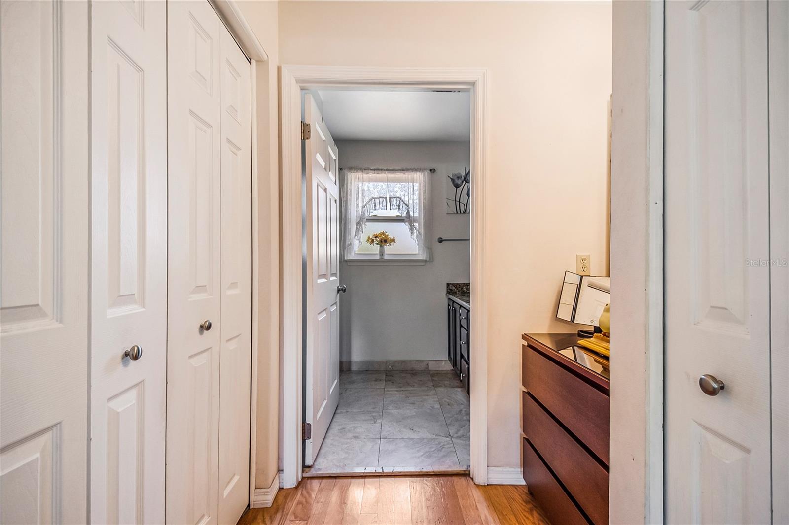 WINDWARD PLACE - Residential