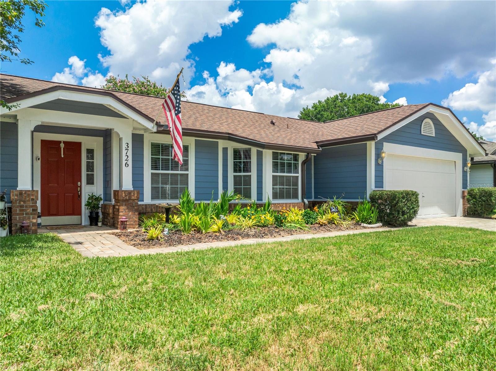 WINDWARD PLACE - Residential