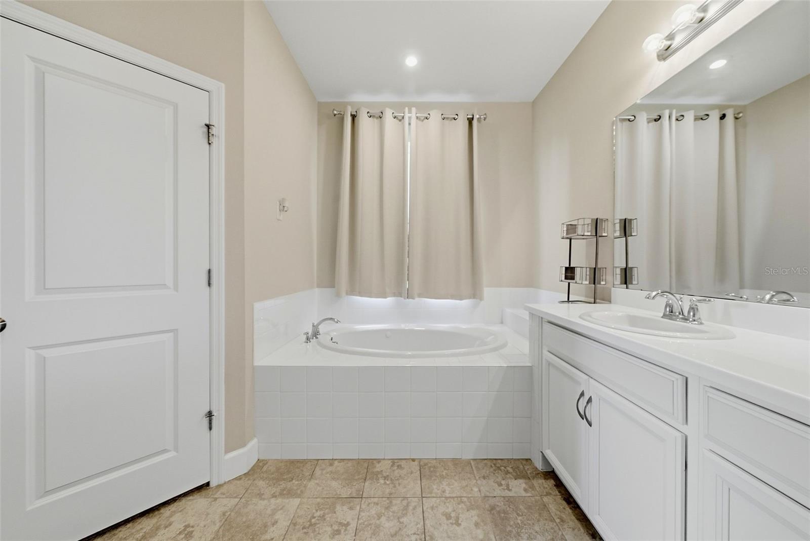 WATERGRASS PRCL E-2 - Residential