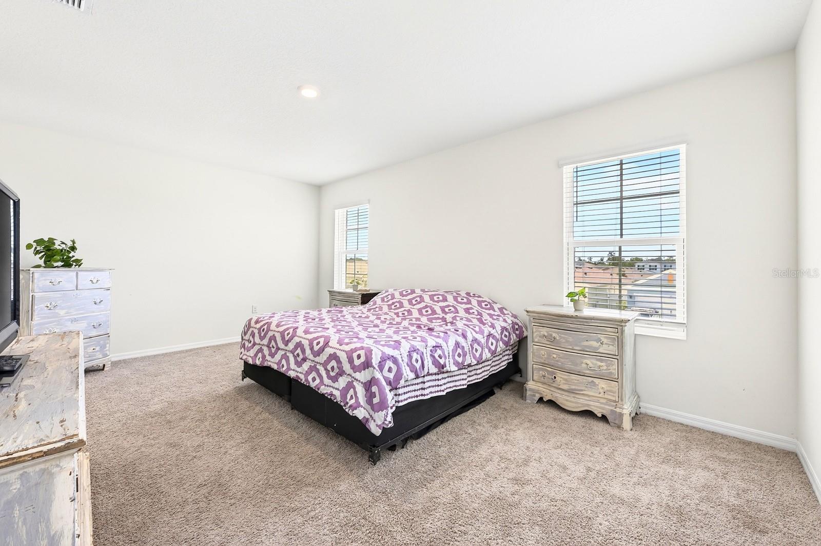 MAGNOLIA POINTE - Residential