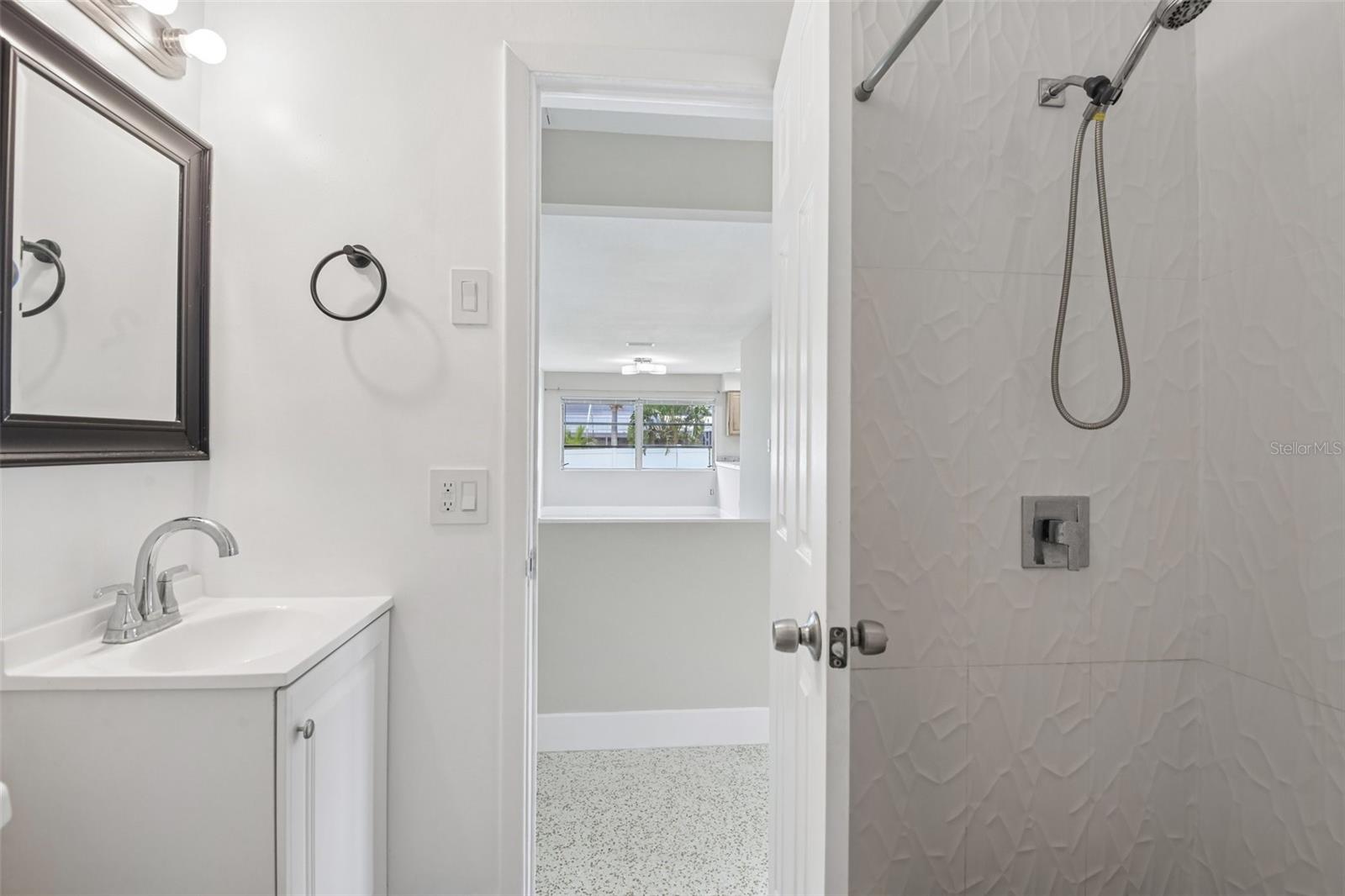 RICHMOND HILL - Residential