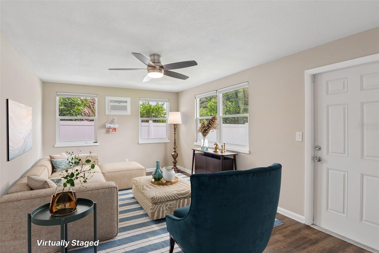 RICHMOND HILL - Residential