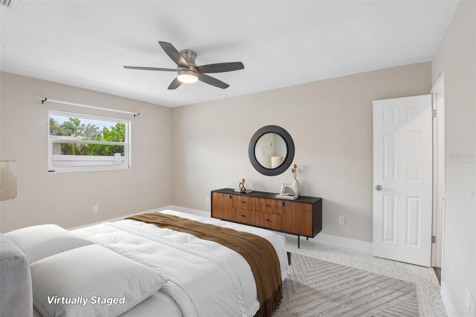 RICHMOND HILL - Residential