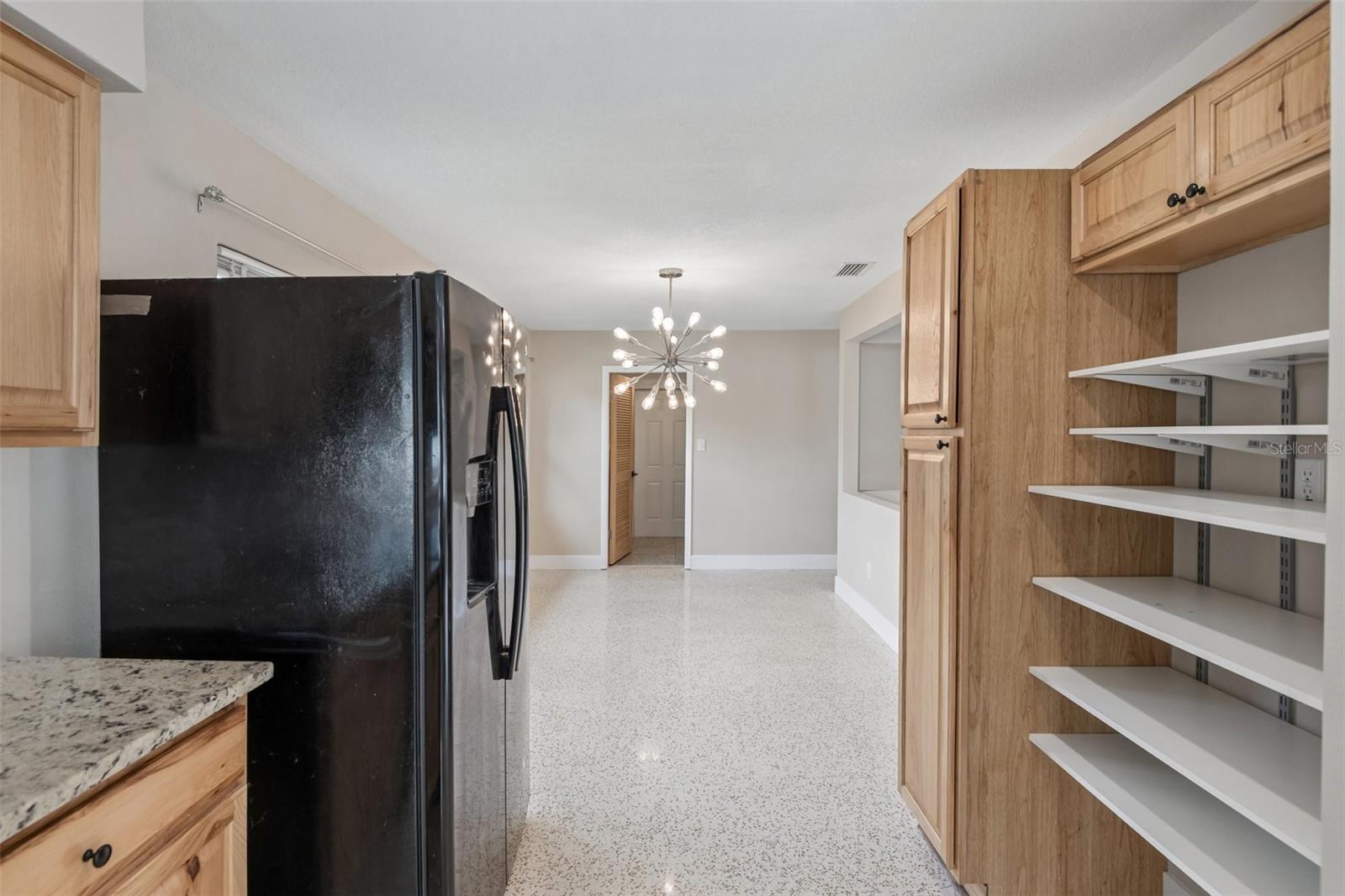 RICHMOND HILL - Residential