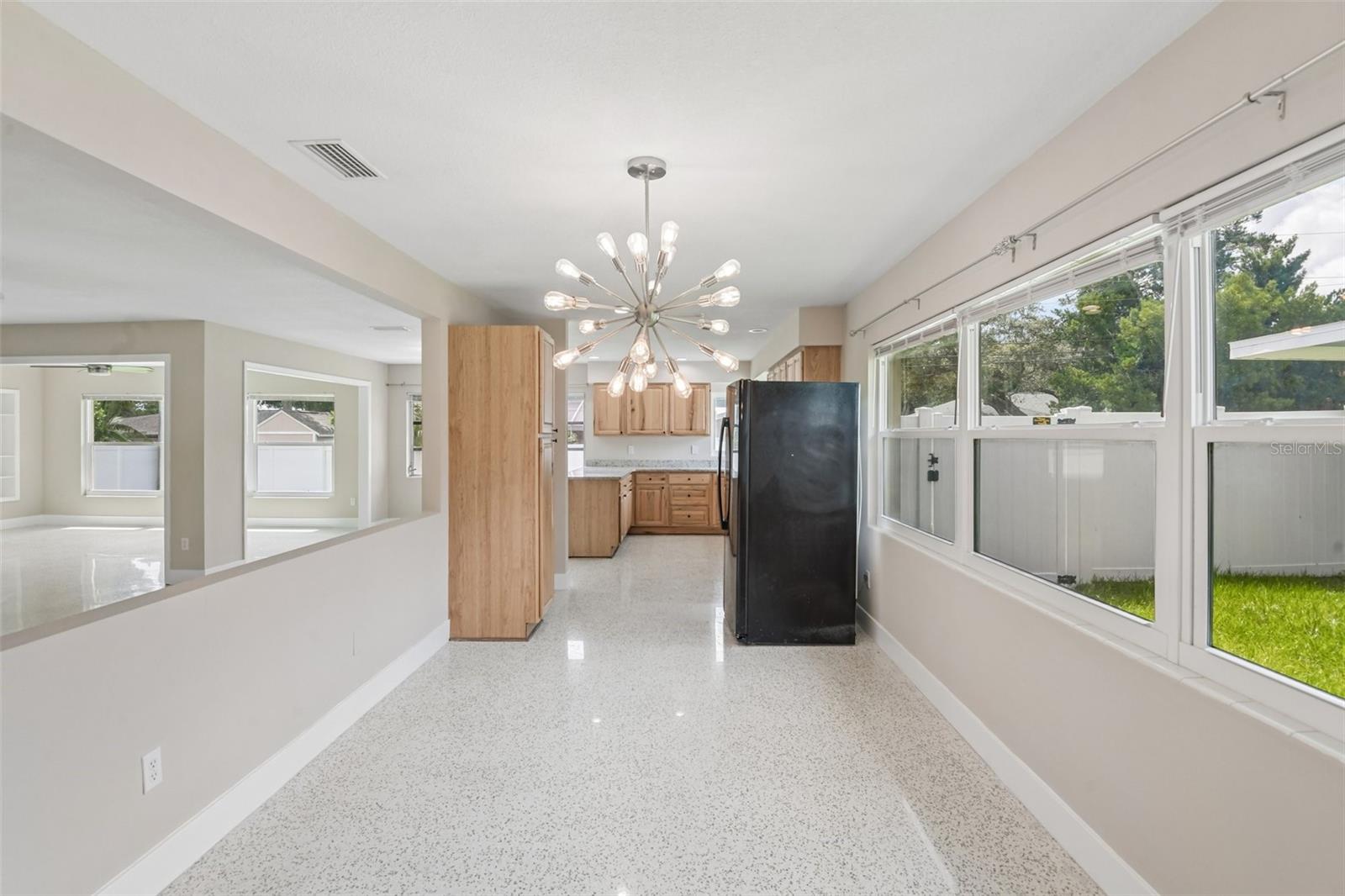 RICHMOND HILL - Residential