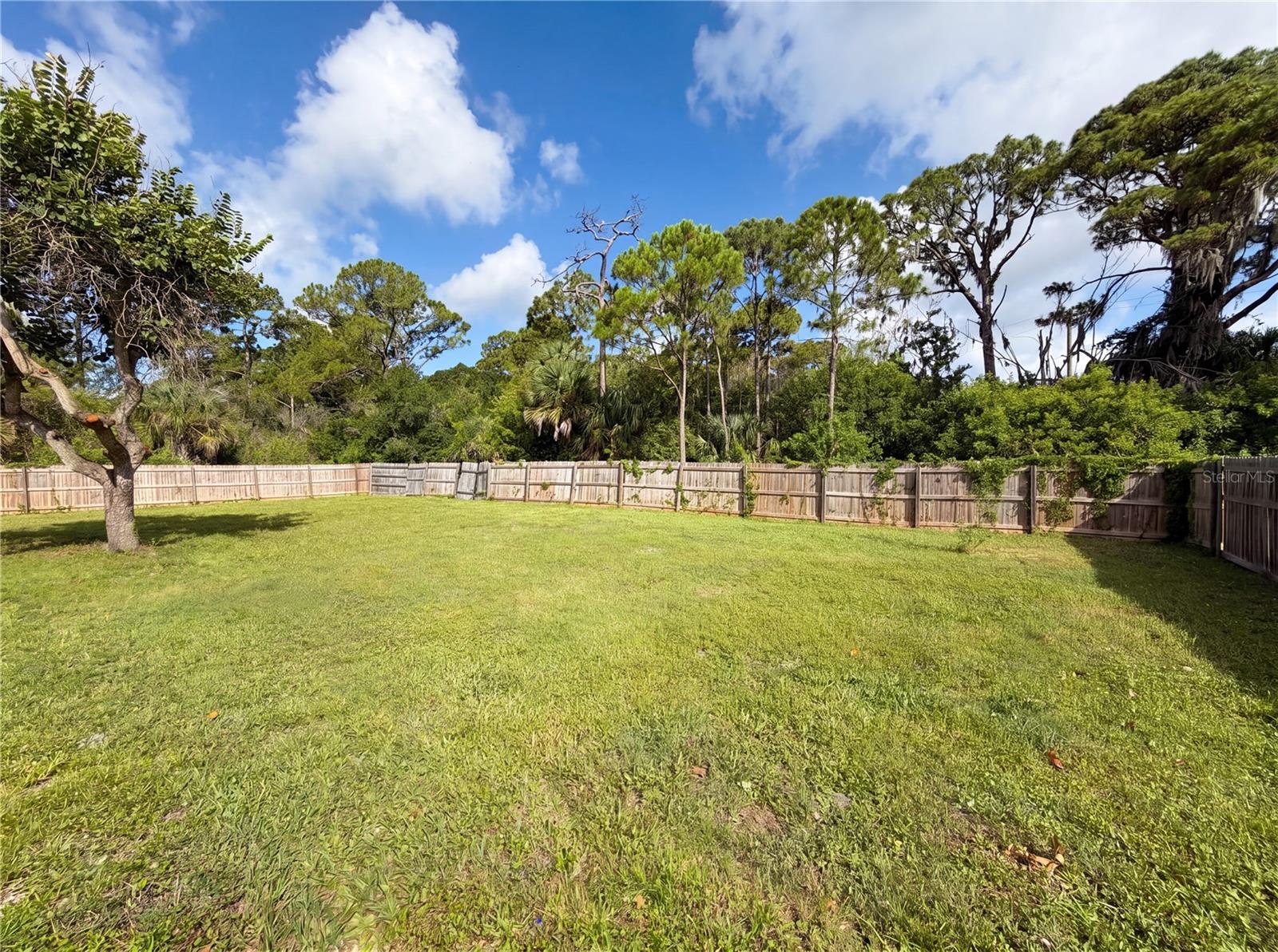 FISKE LAKE ESTATES - Residential