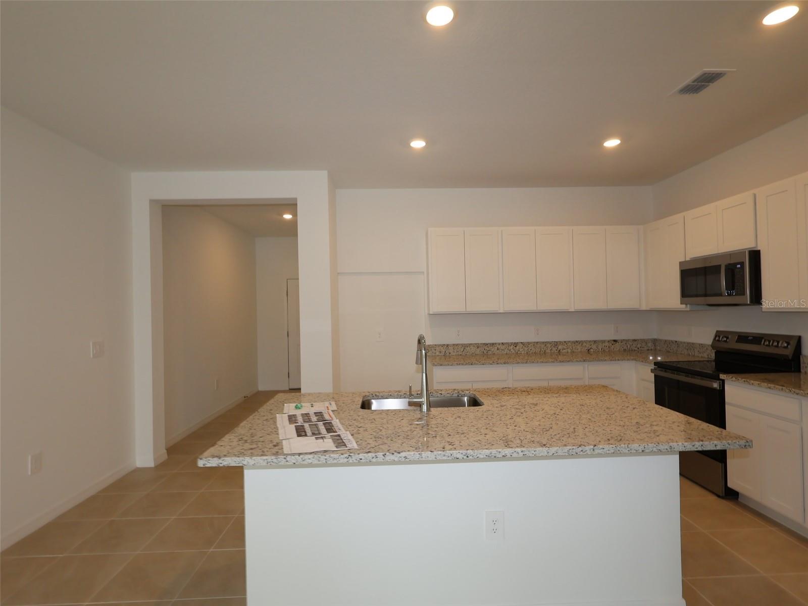 SOUTHPOINTE - Residential