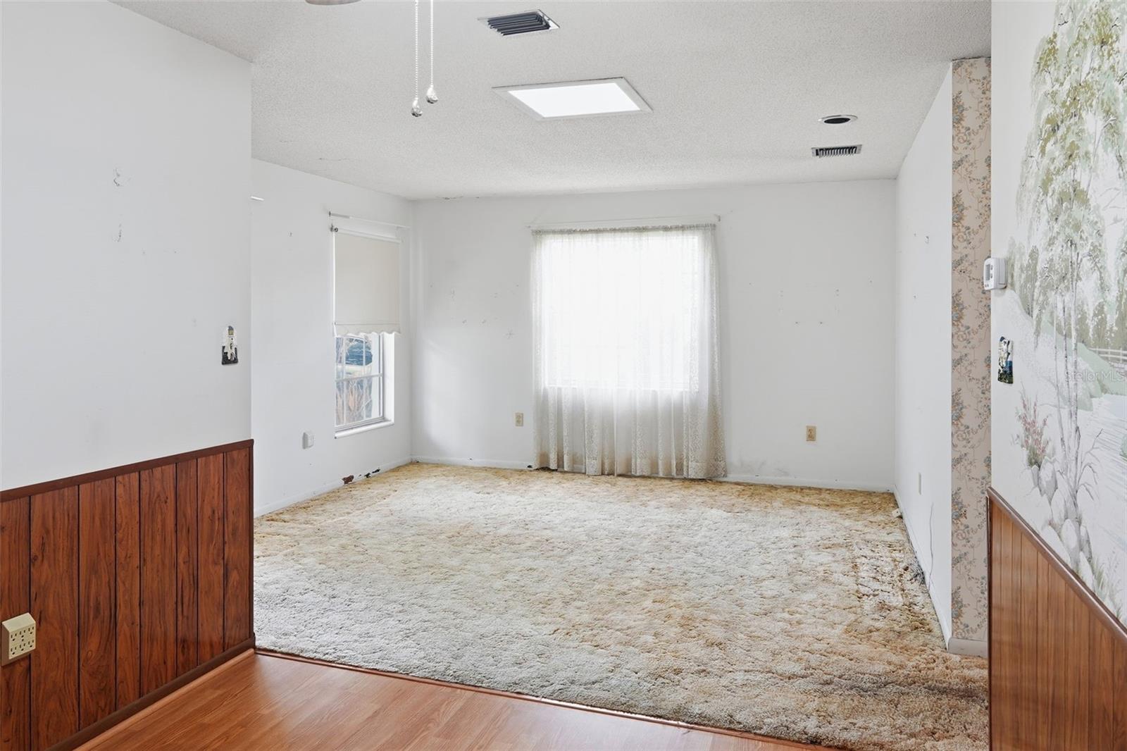ENGELWOOD PARK - Residential