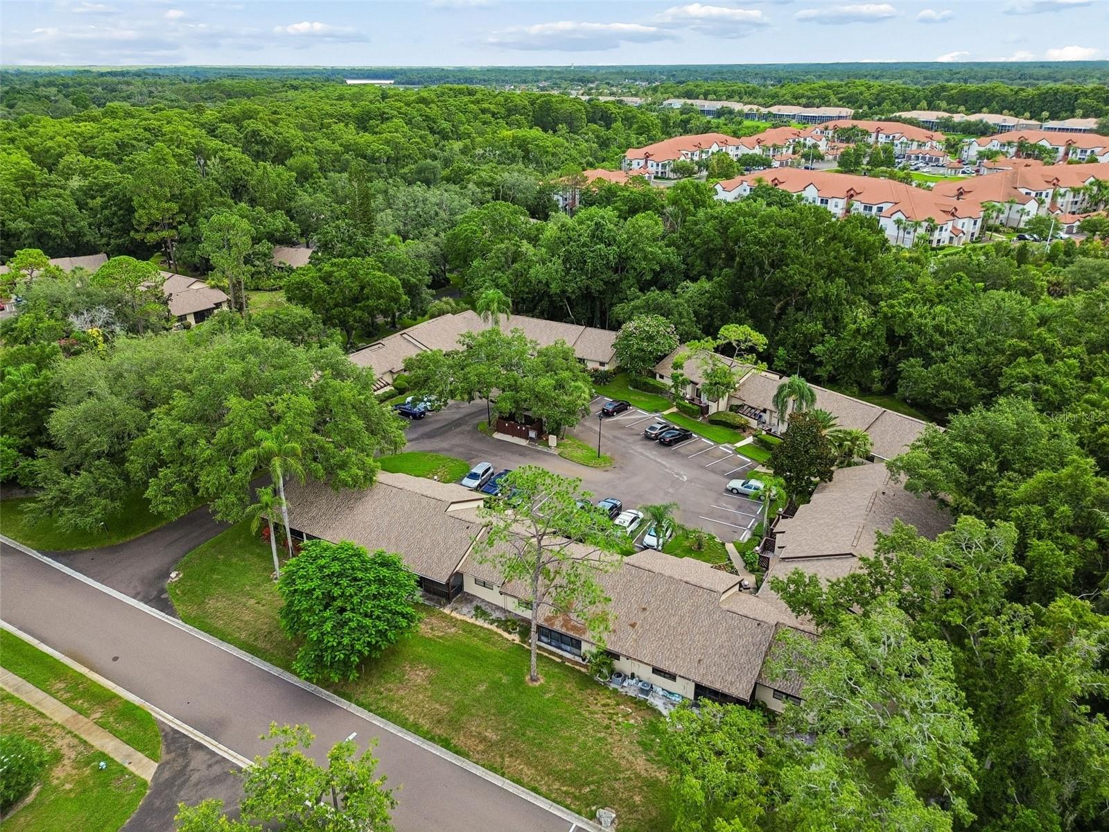 STRATHMORE GATE-EAST - Residential