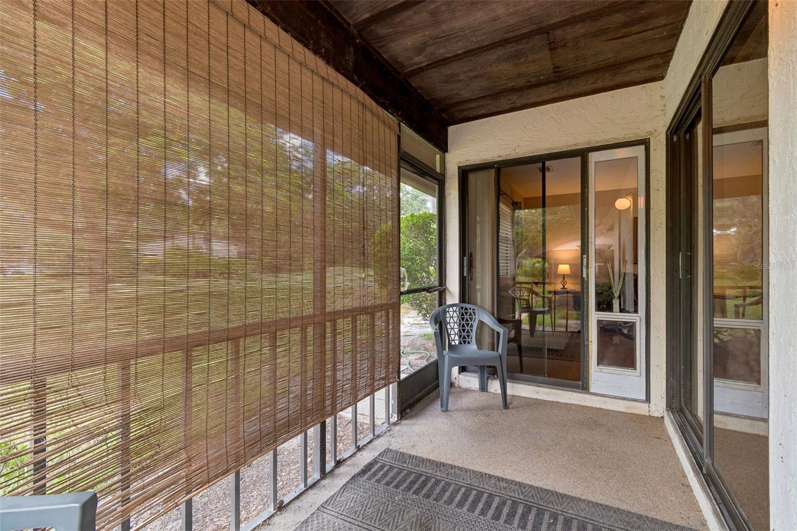 STRATHMORE GATE-EAST - Residential