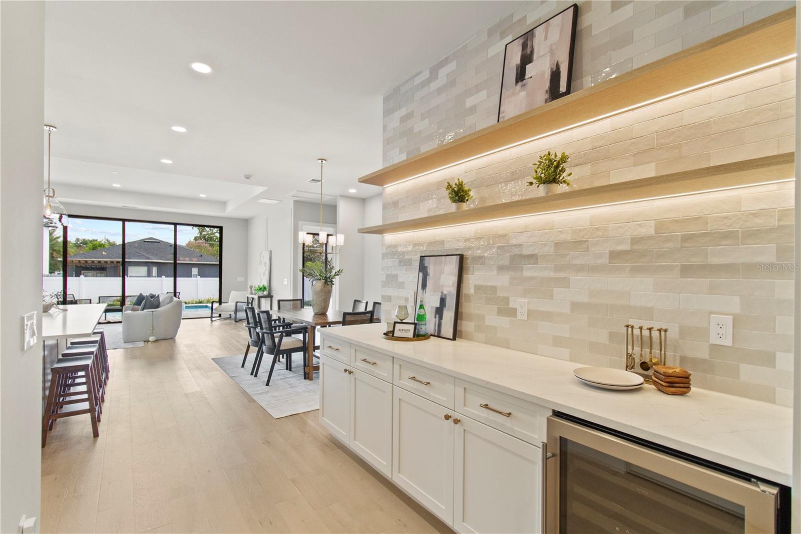 BONITA PARK - Residential