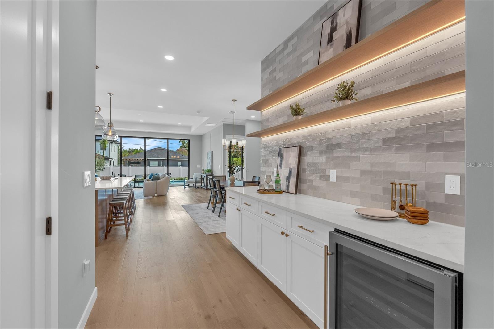 BONITA PARK - Residential