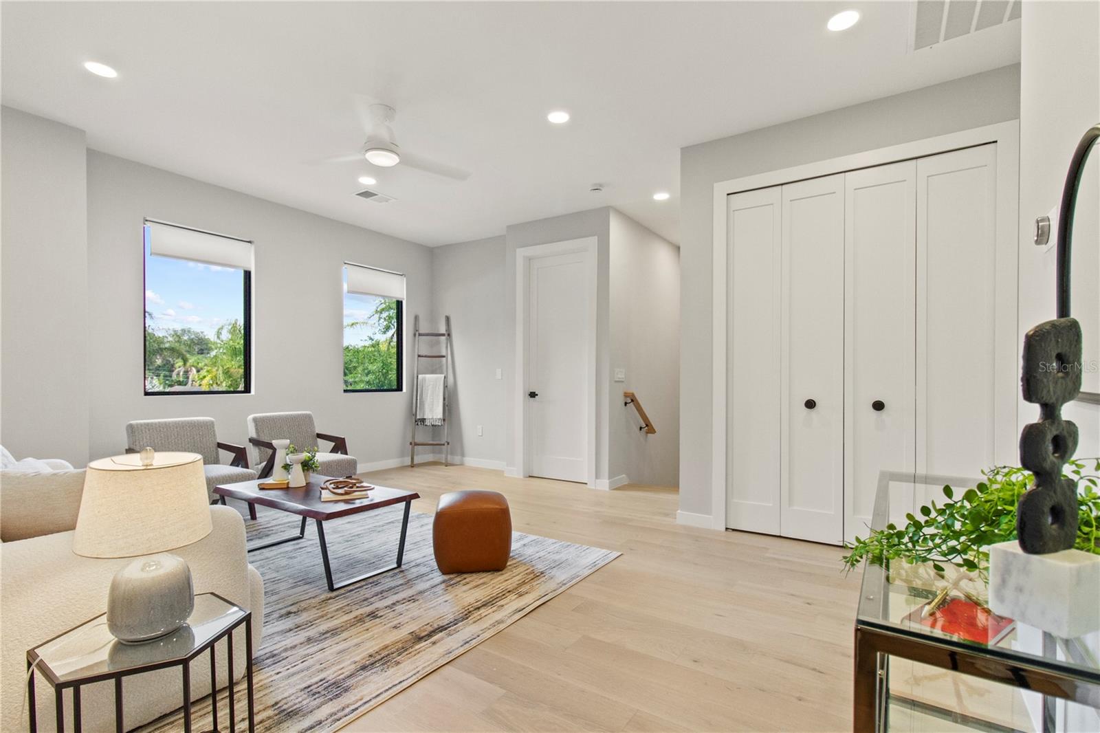 BONITA PARK - Residential