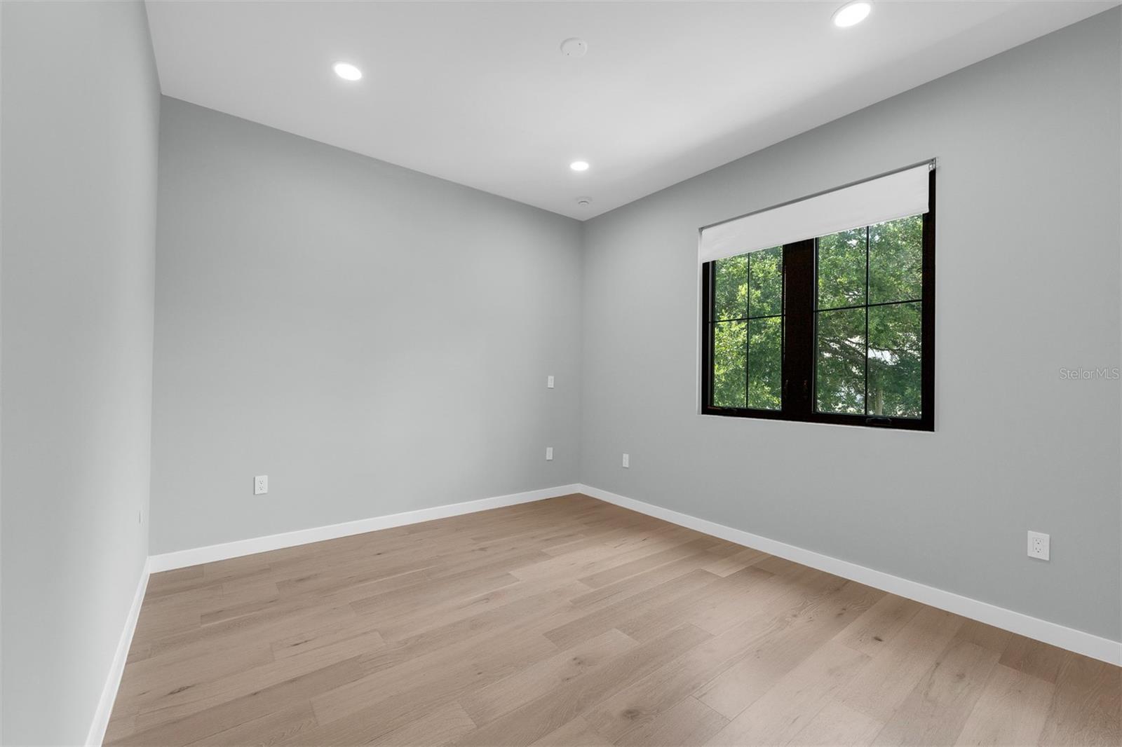 BONITA PARK - Residential
