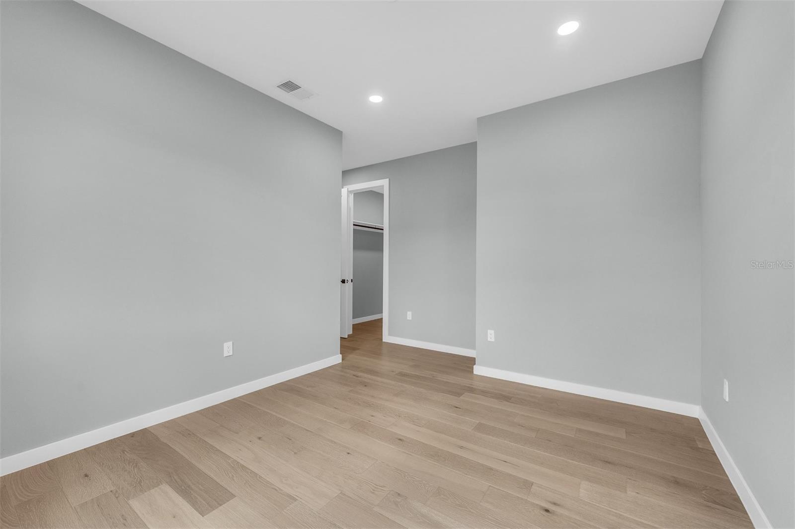 BONITA PARK - Residential