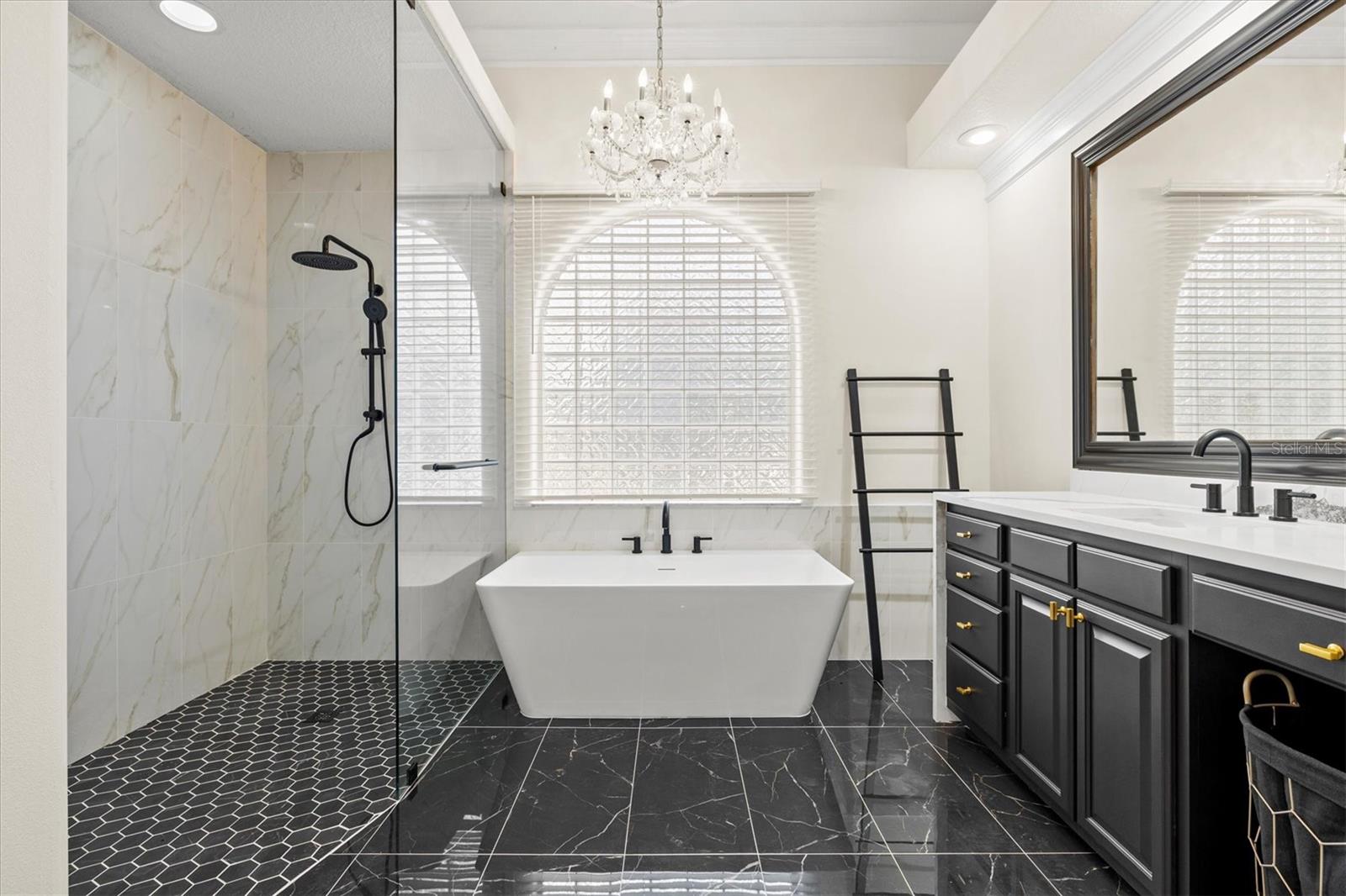 MILL CREEK PH VI - Residential