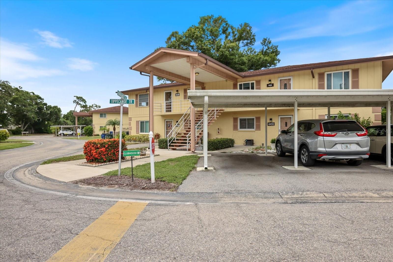 LAKE TIPPECANOE - Residential