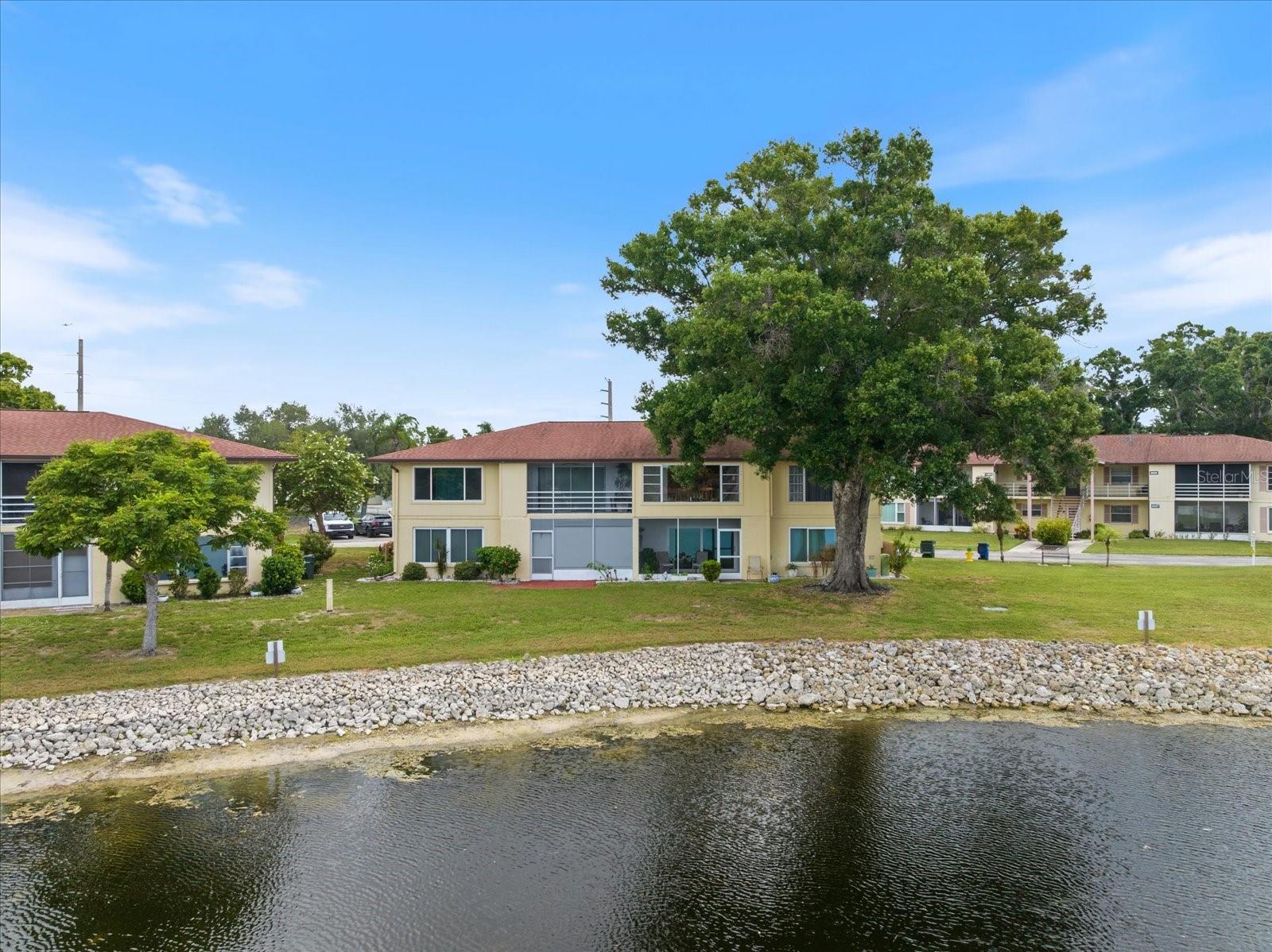 LAKE TIPPECANOE - Residential