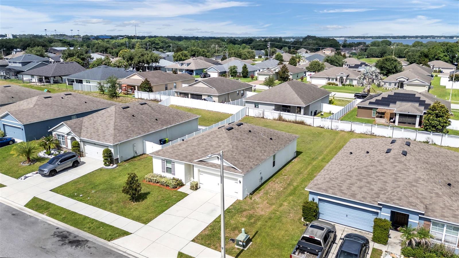 AUBURNDALE MANOR - Residential