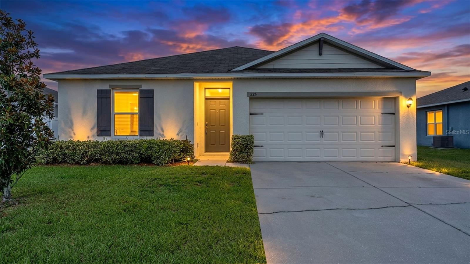 AUBURNDALE MANOR - Residential